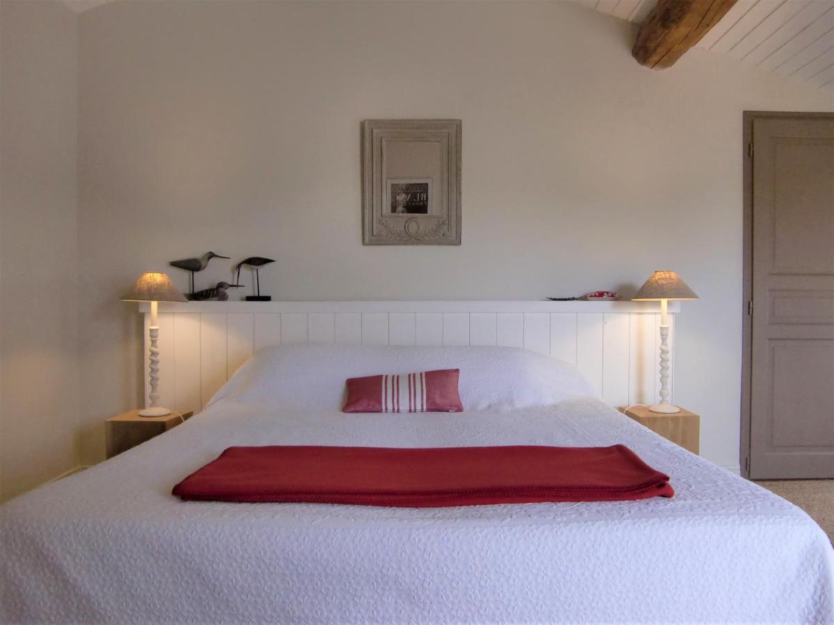 Bed and Breakfast Du Côté de l'Ombrière Geay  Esterno foto