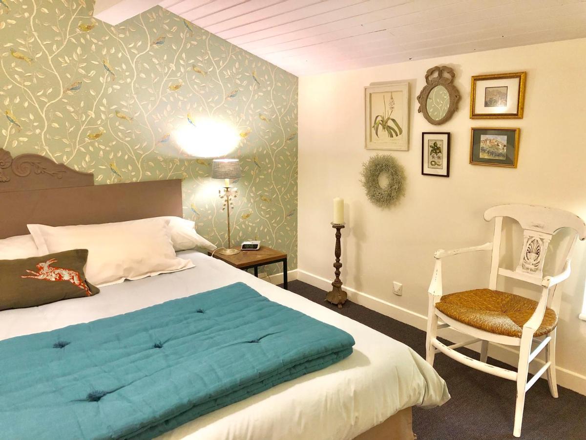 Bed and Breakfast Du Côté de l'Ombrière Geay  Esterno foto